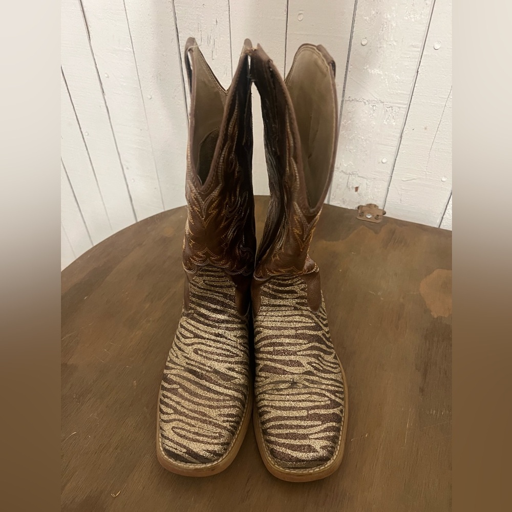 Women’s ROPER Boots size 7.5